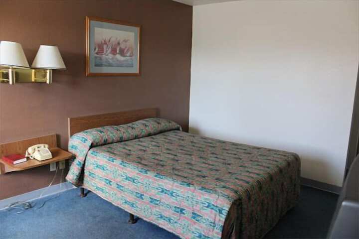 Room 21 of 22