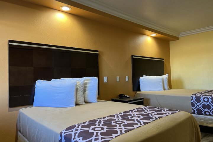 Room 60 of 74