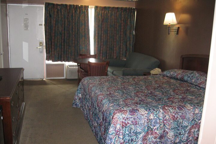 Room 15 of 20