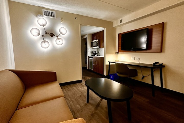 Room 47 of 58