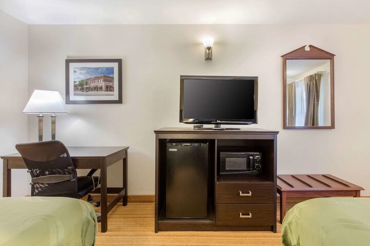 Room 19 of 30