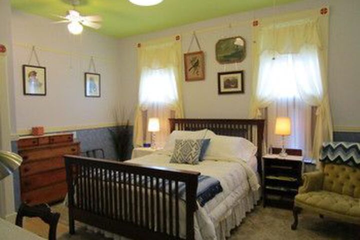 Pillow and Pantry B & B