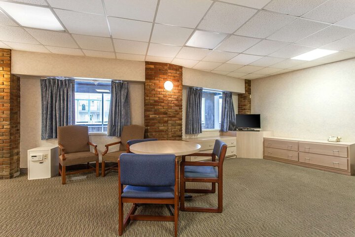 Room 43 of 44