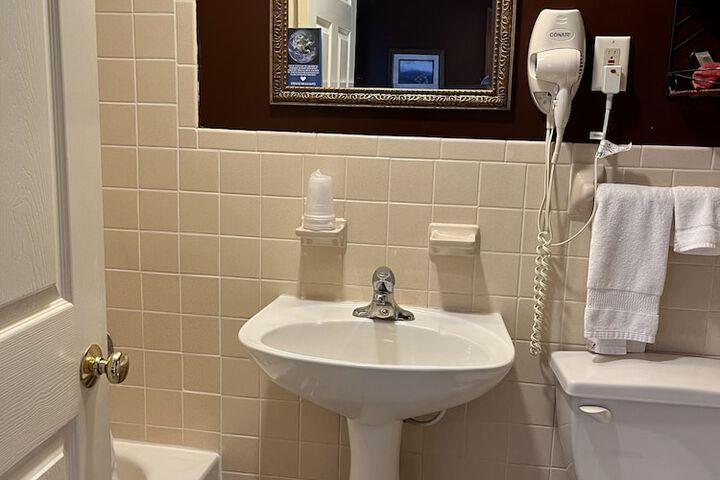 Room 46 of 55