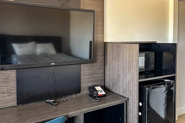Motel 6 Selma CA