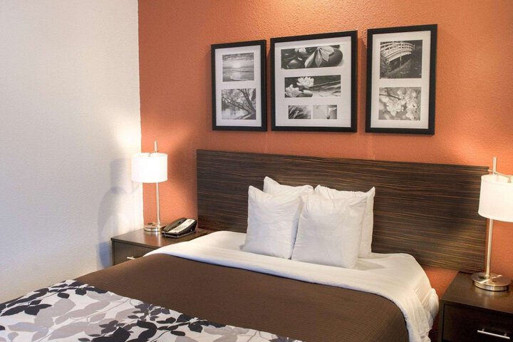 Sleep Inn OFallon near I-64