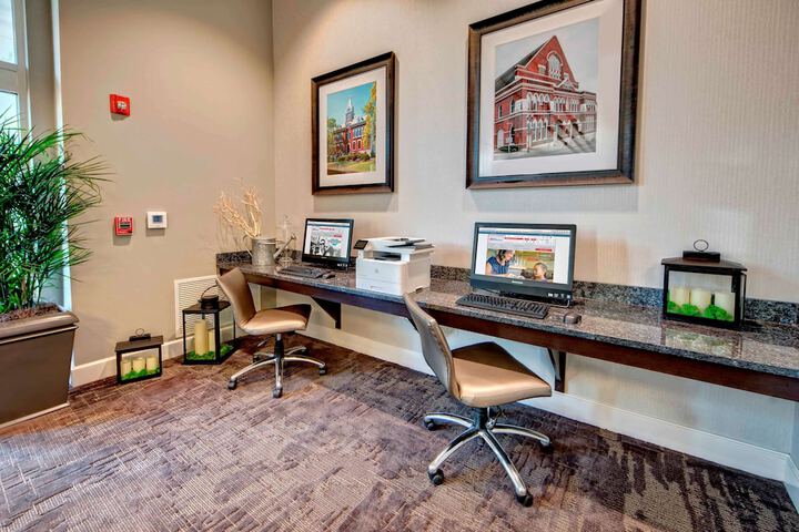 Business Center 29 of 29