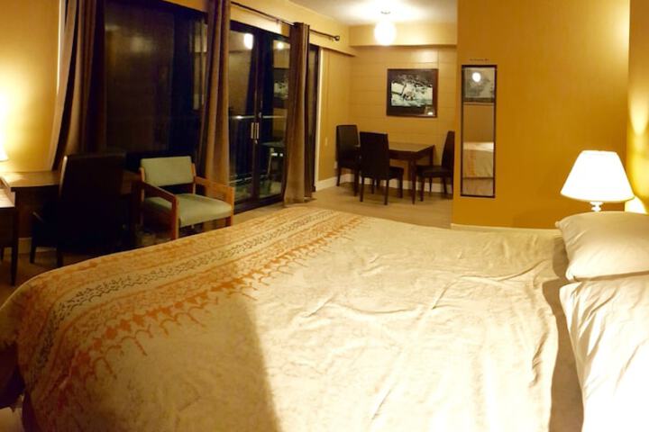 Room 32 of 72
