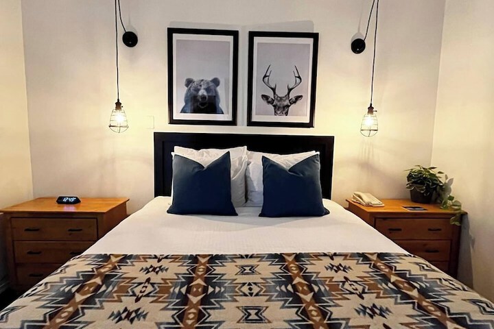 Room 25 of 80