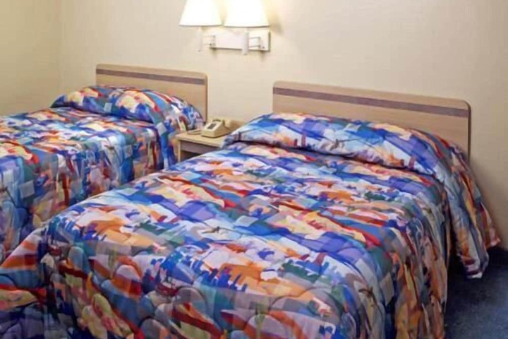 Motel 6 Seymour IN - North