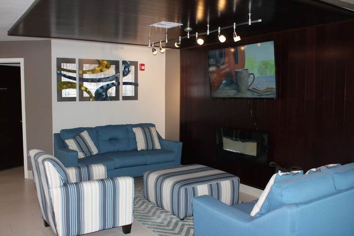 Hotel Interior 34 of 120
