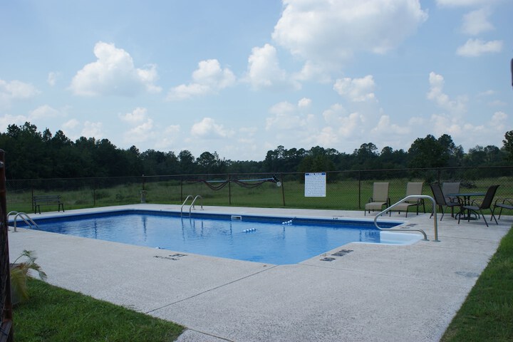 Patriot Inn - Register