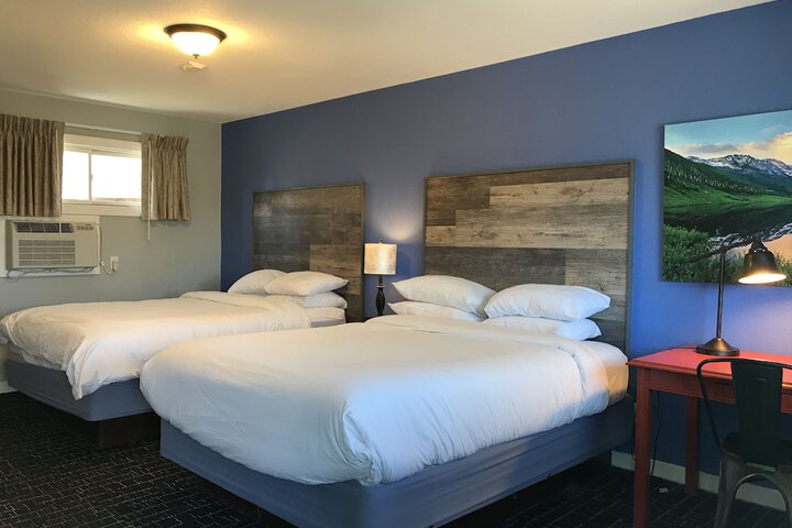 Room 106 of 137