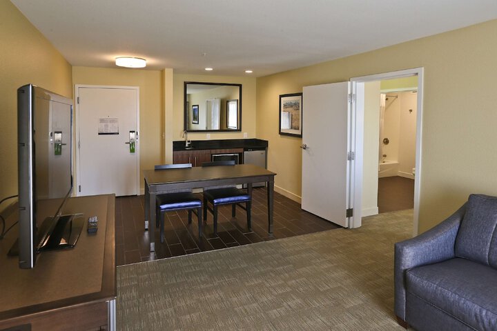 Room 7 of 31