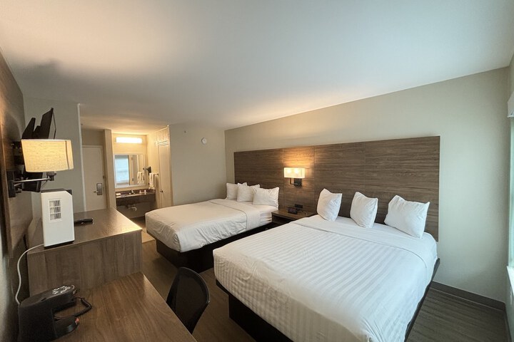 Room 22 of 31