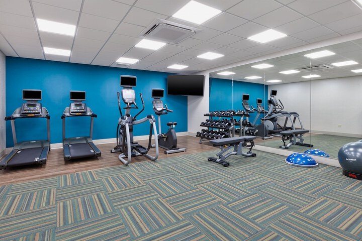 Holiday Inn Express & Suites Wooster by IHG