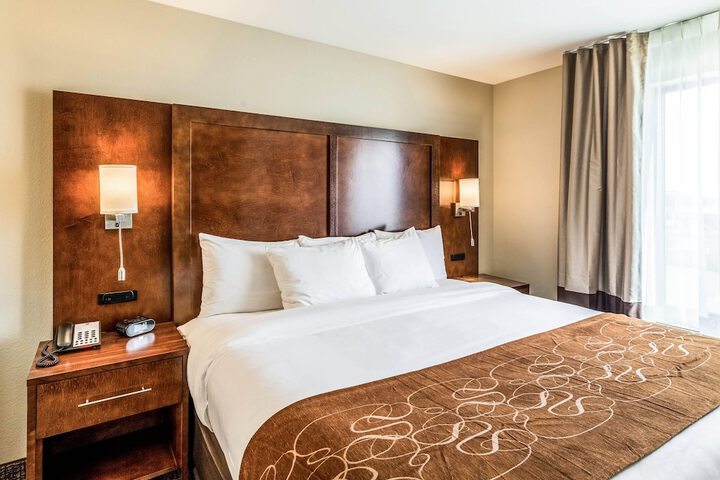 Comfort Suites Channelview - Houston East