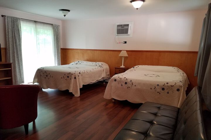 Room 7 of 11