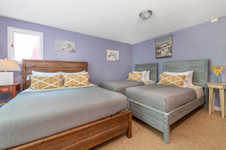 Room 40 of 46