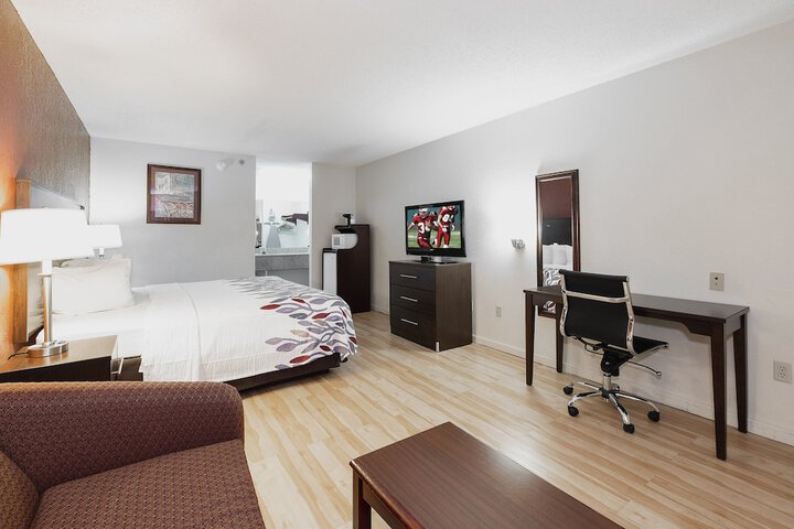 Red Roof Inn & Suites Rome