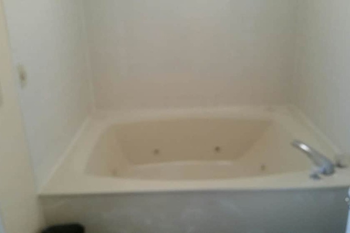 Hot Tub 29 of 30