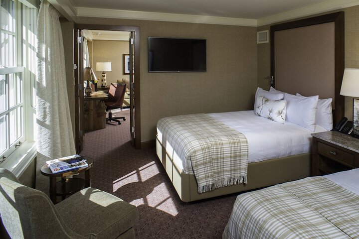 Room 104 of 138