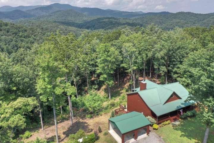 32 Acre Memory Maker by Escape to Blue Ridge