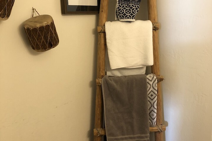 Room 44 of 64