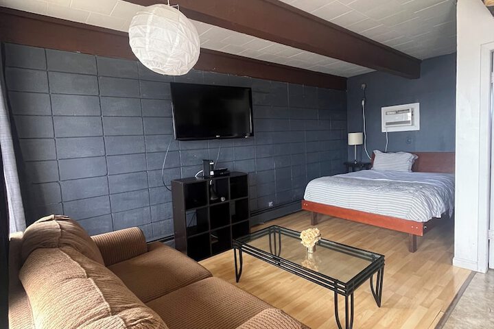 Room 14 of 31