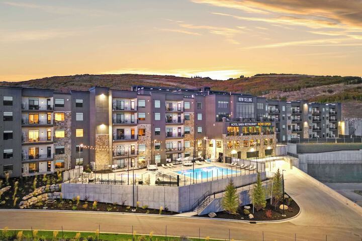 Black Rock Mountain Resort