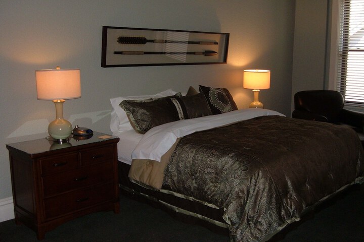 Tremont Inn on Main