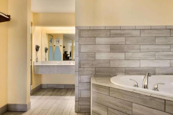Travelodge by Wyndham Unadilla