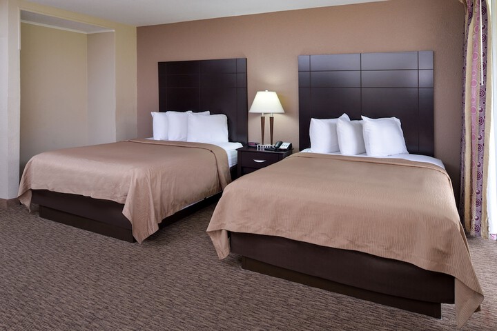 Room 42 of 65