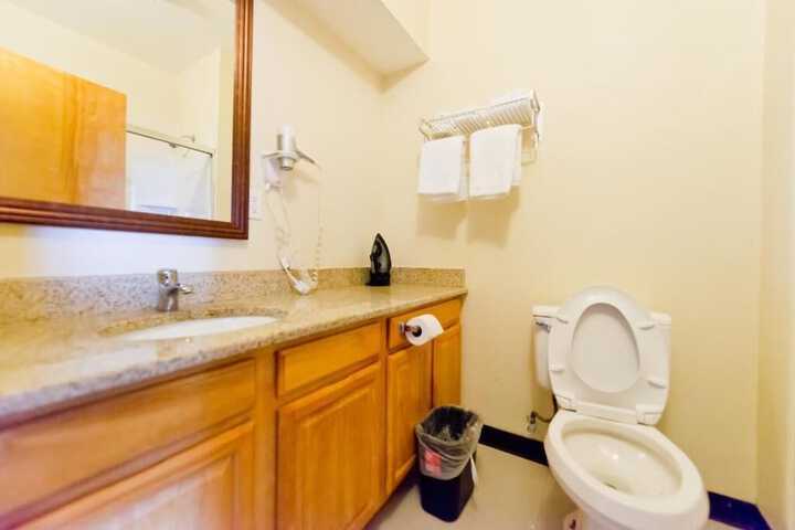 Room 20 of 40