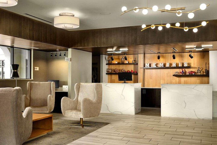 Hotel Interior 4 of 25