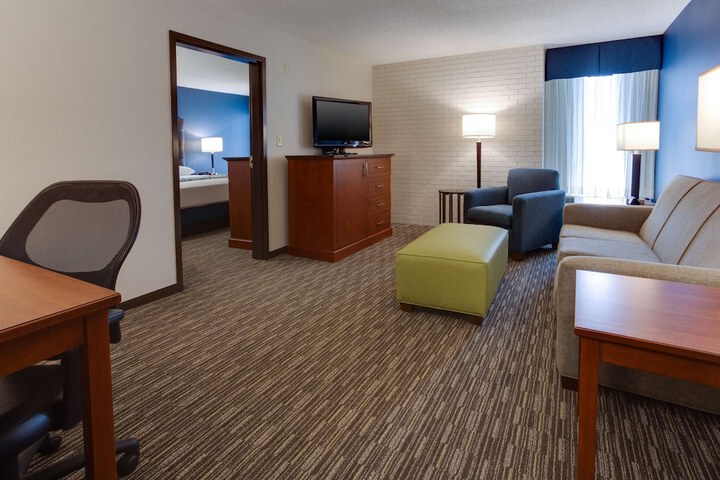 Room 11 of 45