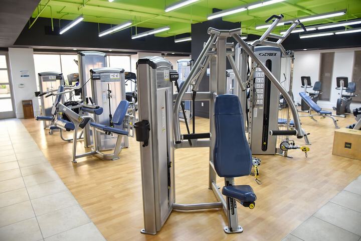 Health and Fitness 72 of 76