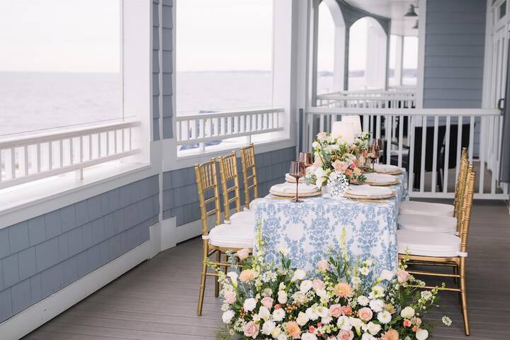 Madison Beach Hotel