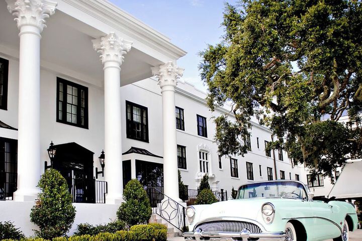 White House Hotel