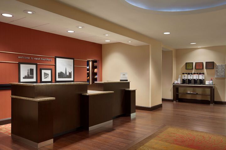 Hampton Inn & Suites Hartford / East Hartford