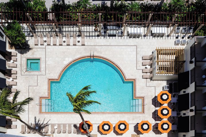 Pool 4 of 42