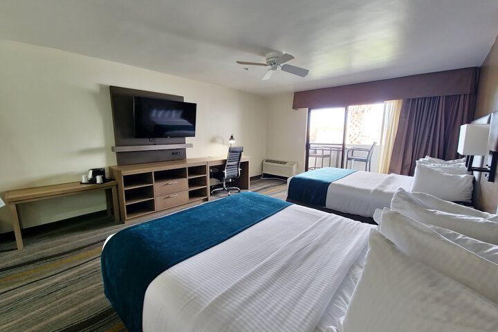Room 35 of 64