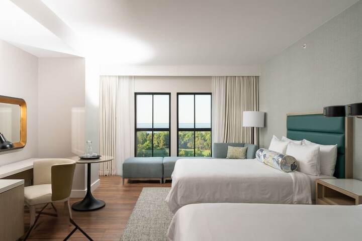 Hotel Effie Sandestin Autograph Collection