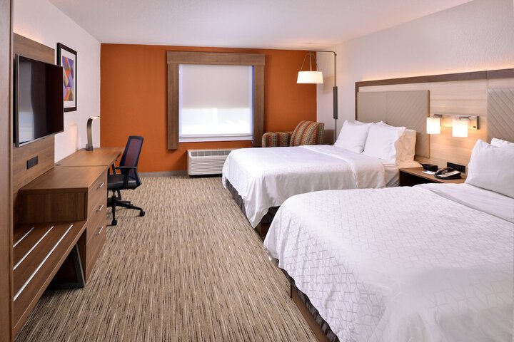 Room 26 of 60