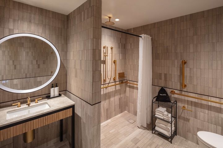 Tempo by Hilton New York Times Square