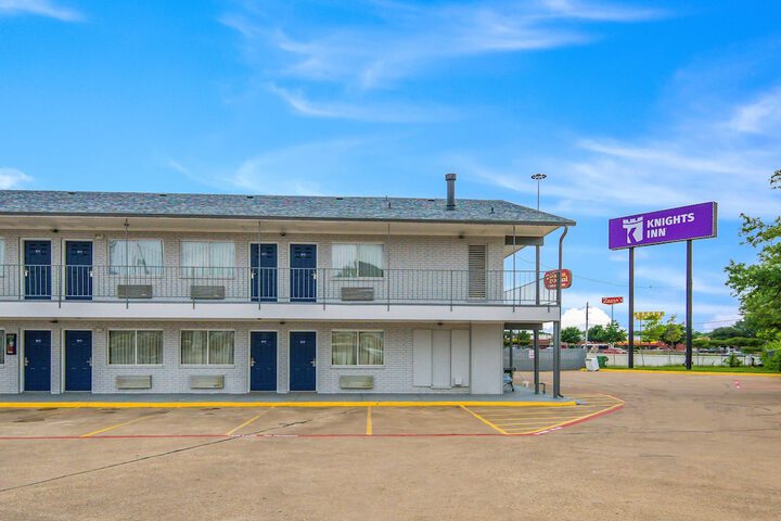 Hotel 7 of 31
