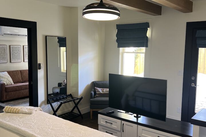 Bespoke Inn Flagstaff