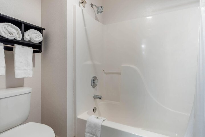 Quality Inn & Suites South Fork - Wolf Creek