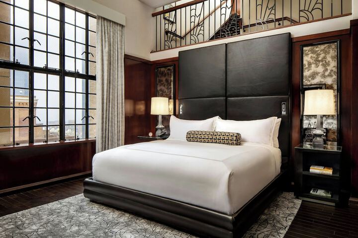 Room 15 of 43