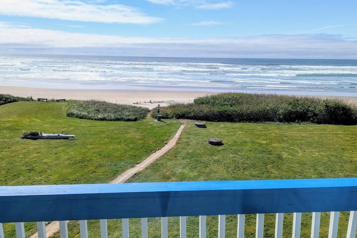 Silver Surf Motel